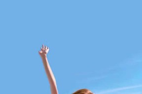 爱游戏app下载-中国男足继续引进归化球员引发各界讨论声音，中国男足归化球员的发展