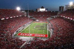 爱游戏体育官方网站-张雨霏分段游速全场最快，张雨霏的比赛