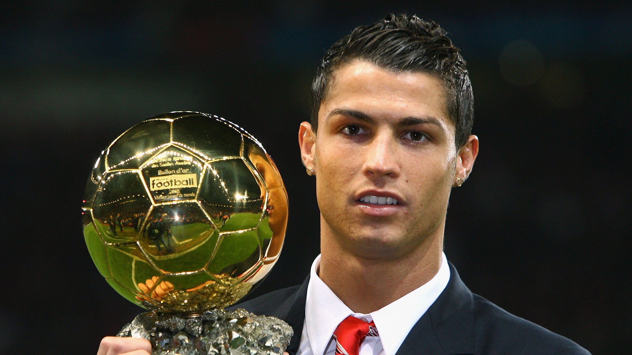 世界杯经典战役:永恒的足球瞬间!,最经典的一场世界杯足球比赛